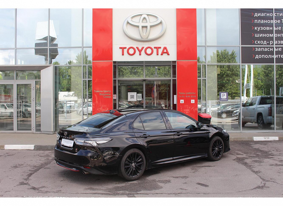 Toyota Camry, VIII (XV70) Рестайлинг 3.5 AT (249 л.с.)