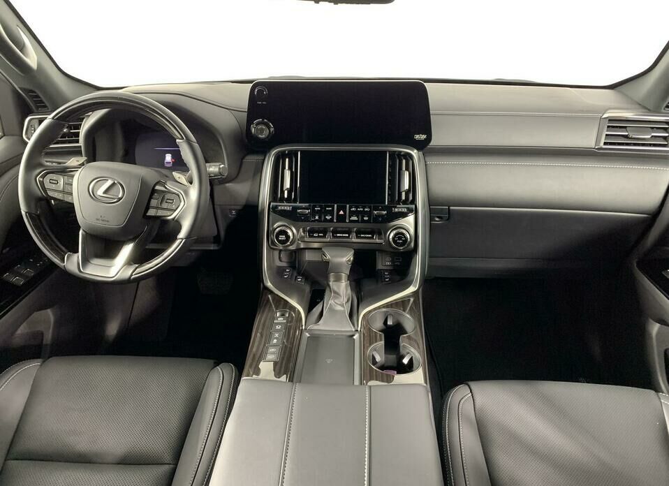 Lexus LX 600 3.5 AT (415 л.с.) 4WD