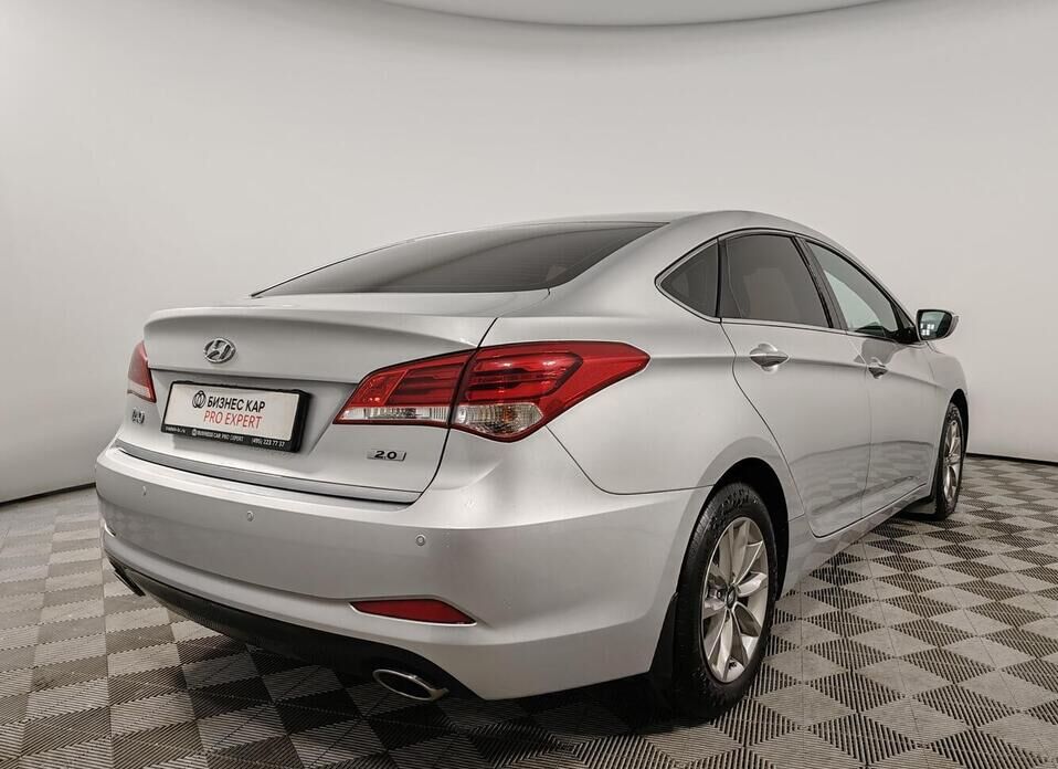 Hyundai i40 2.0 MT (150 л.с.)