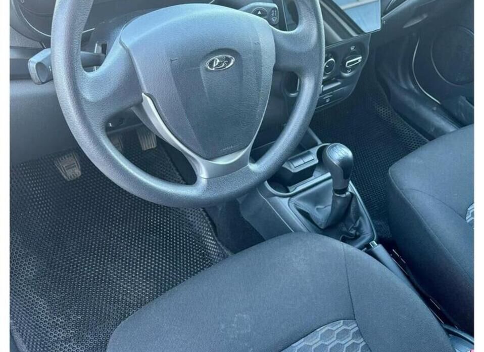 LADA (ВАЗ) Granta, I Рестайлинг 1.6 MT (90 л.с.)