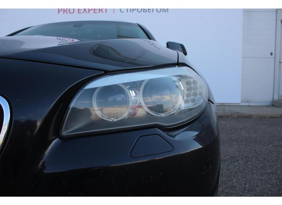 BMW 5 серии 520i 2.0 AT (184 л.с.)