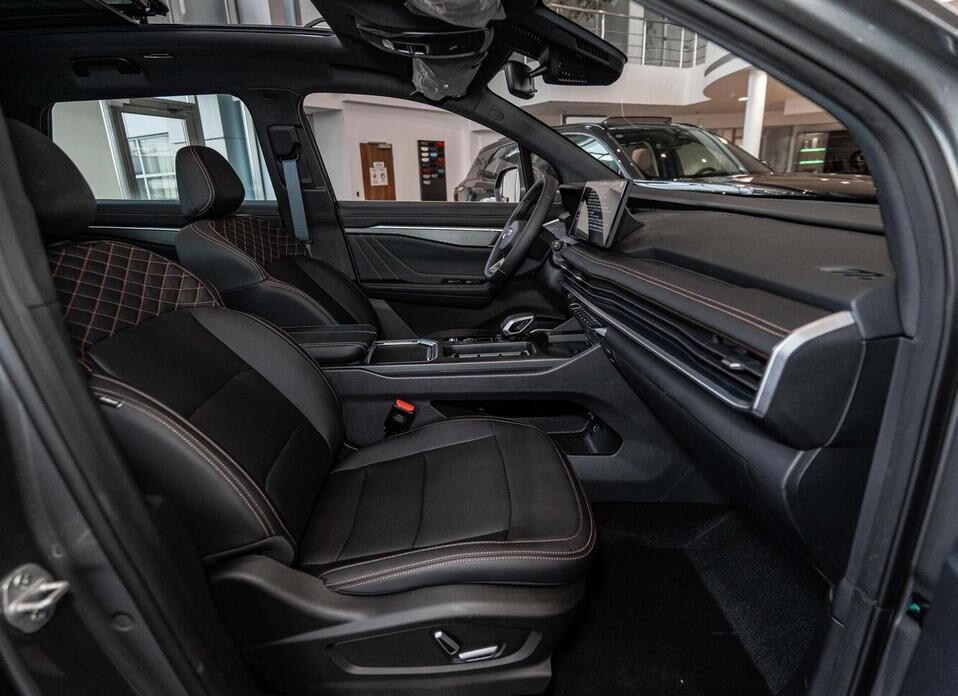 Geely Okavango, I Рестайлинг 2.0 AMT (200 л.с.)