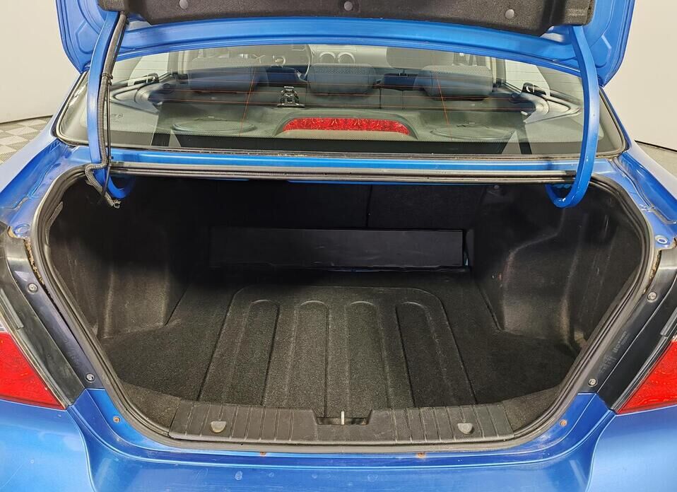 Chevrolet Aveo, I Рестайлинг 1.4 MT (101 л.с.)