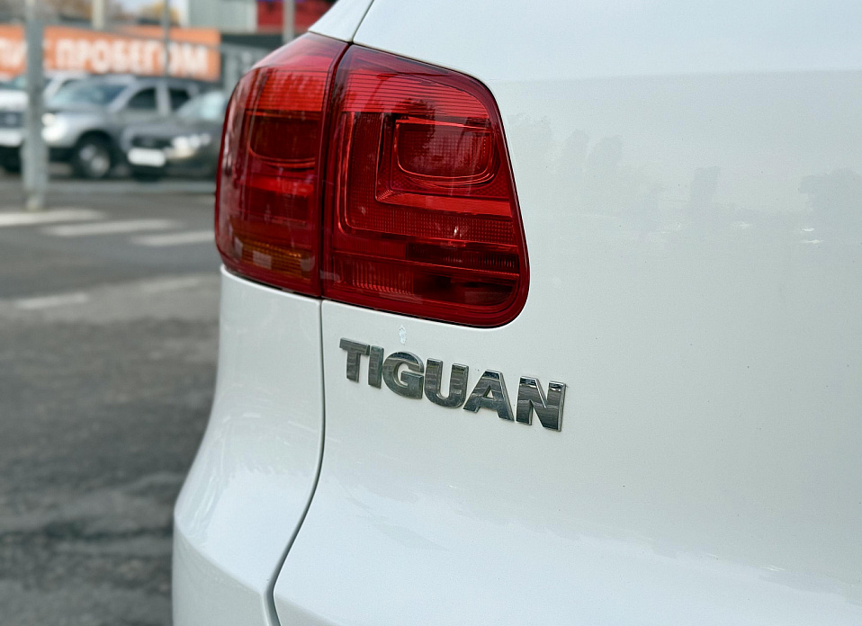 Volkswagen Tiguan, I Рестайлинг 2.0d AT (140 л.с.) 4WD