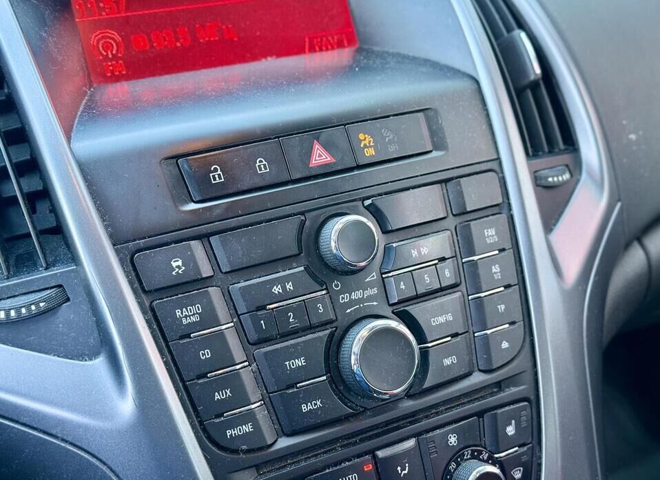 Opel Astra, J Рестайлинг 1.4 AT (140 л.с.)