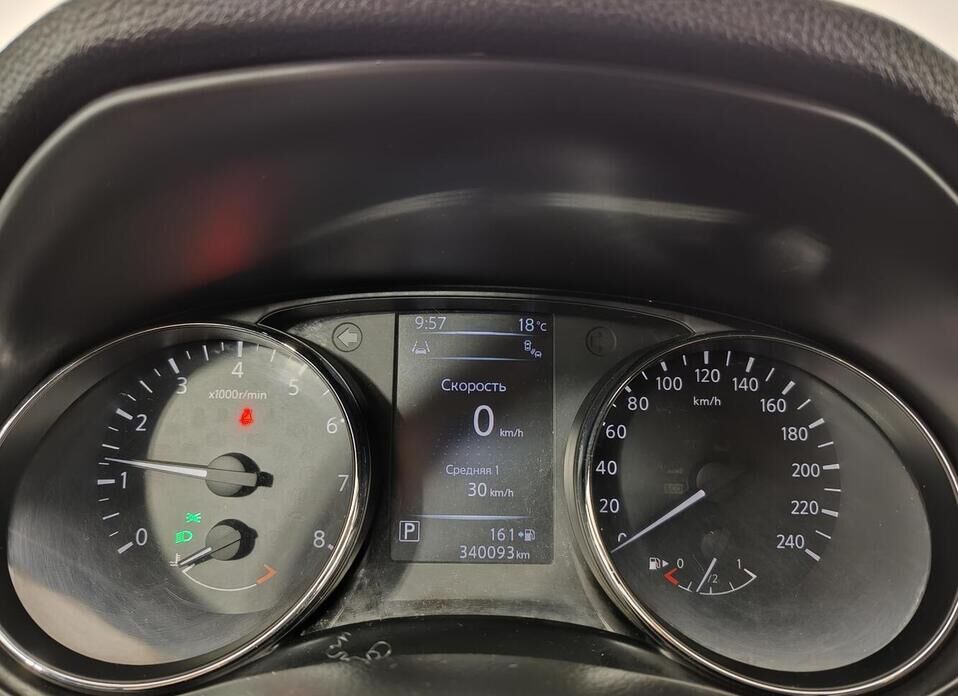 Nissan Qashqai, II 2.0 CVT (144 л.с.)