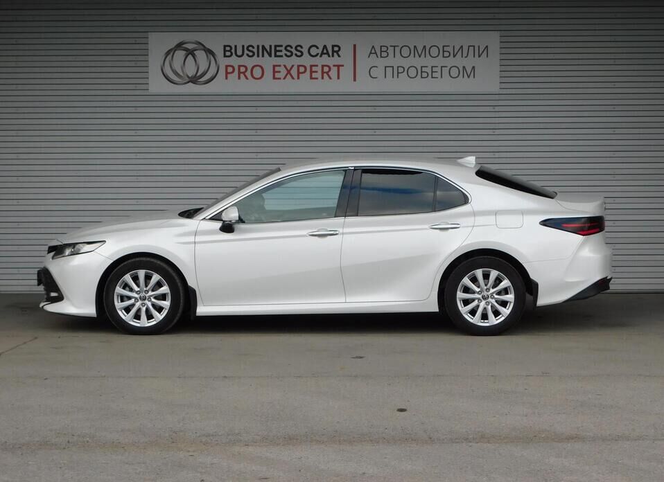 Toyota Camry, VIII (XV70) 2.5 AT (181 л.с.)