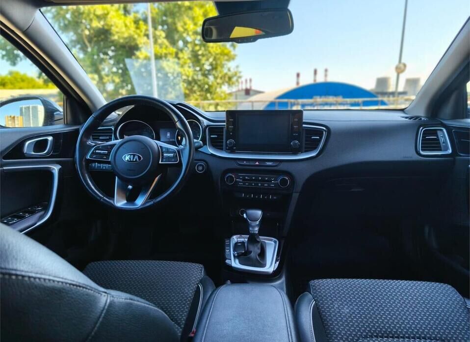 Kia Ceed 1.6 AT (128 л.с.)