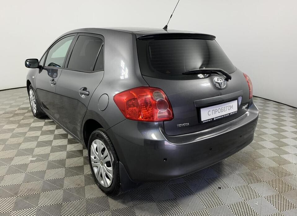 Toyota Auris, I 1.4 MT (97 л.с.)