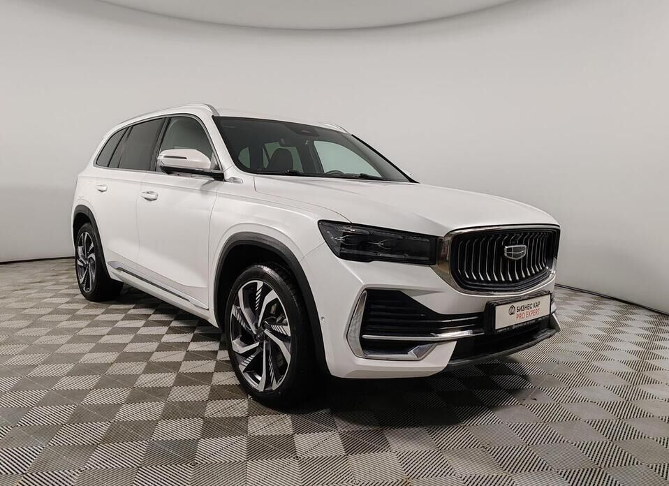 Geely Monjaro 2.0 AT (238 л.с.) 4WD