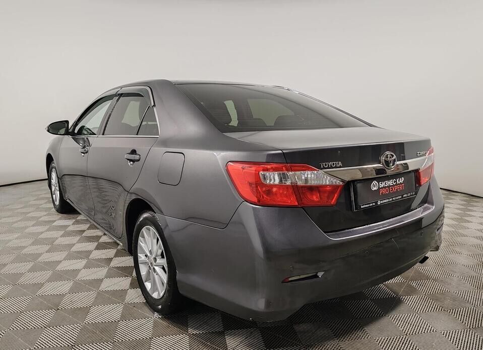 Toyota Camry, VII (XV50) 2.0 AT (148 л.с.)