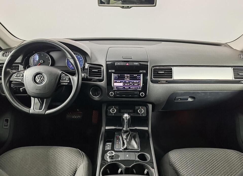 Volkswagen Touareg, II 3.0d AT (204 л.с.) 4WD