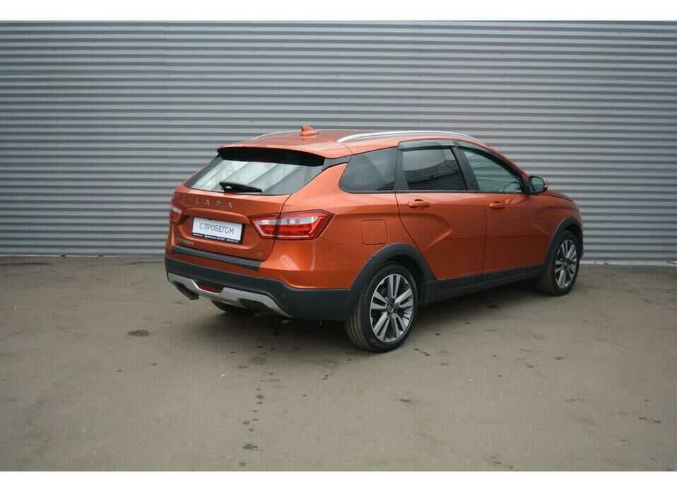 LADA (ВАЗ) Vesta SW Cross 1.8 MT (122 л.с.)