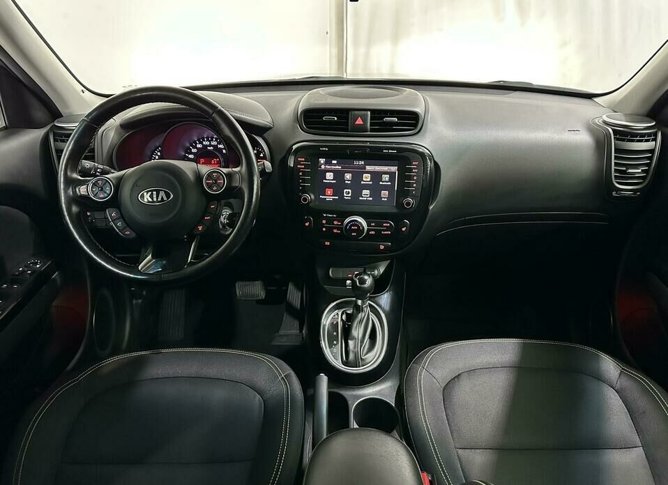 Kia Soul 1.6 AT (124 л.с.)