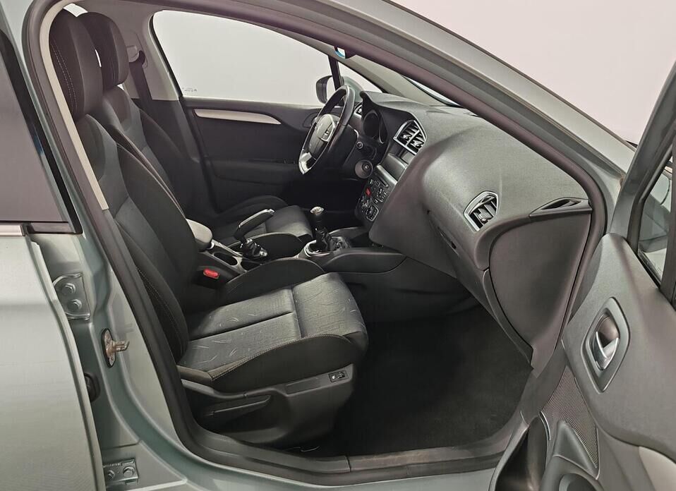 Citroen C4, II 1.6 MT (120 л.с.)