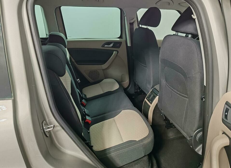 Skoda Yeti 1.8 AMT (152 л.с.) 4WD