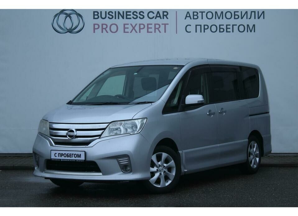 Nissan Serena 2.0 CVT (147 л.с.)