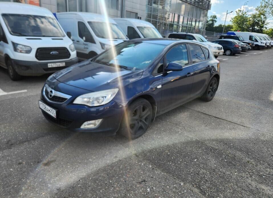 Opel Astra 1.6 MT (115 л.с.)