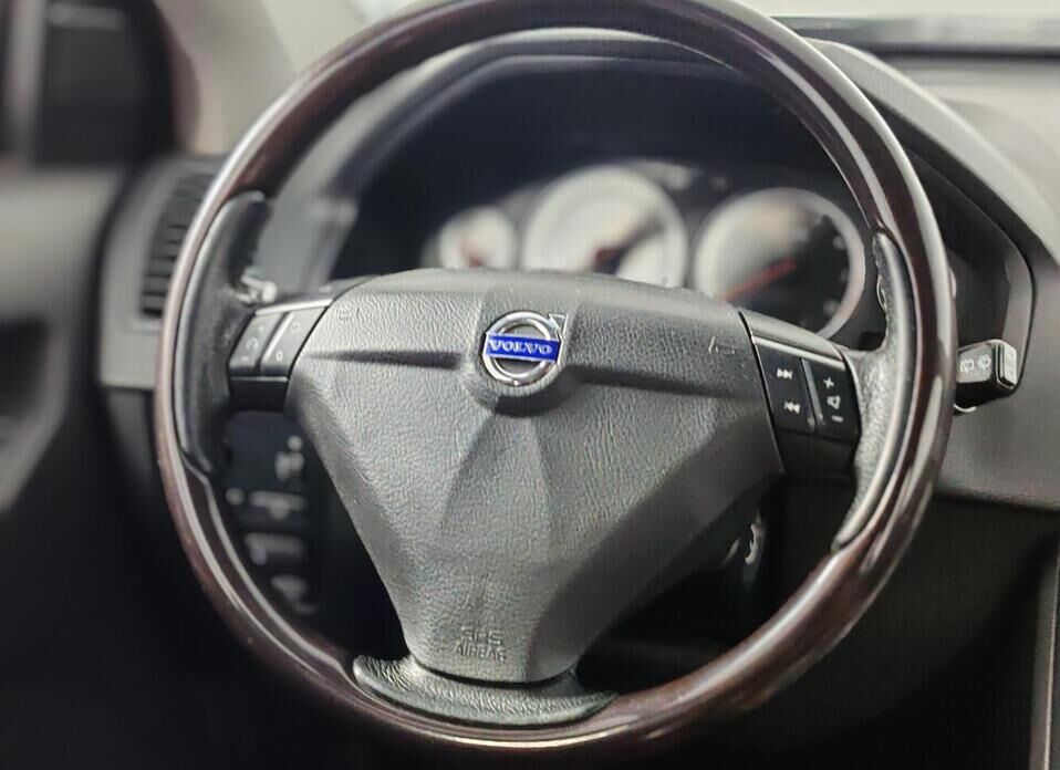 Volvo XC90, I Рестайлинг 3.2 AT (238 л.с.) 4WD