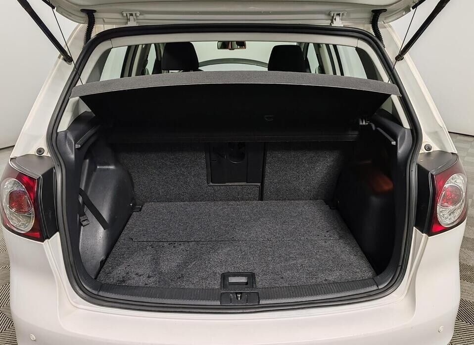 Volkswagen Golf Plus, II 1.4 AMT (122 л.с.)