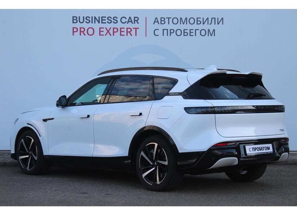 Voyah Free, I Рестайлинг 1.5hyb AT (490 л.с.) 4WD