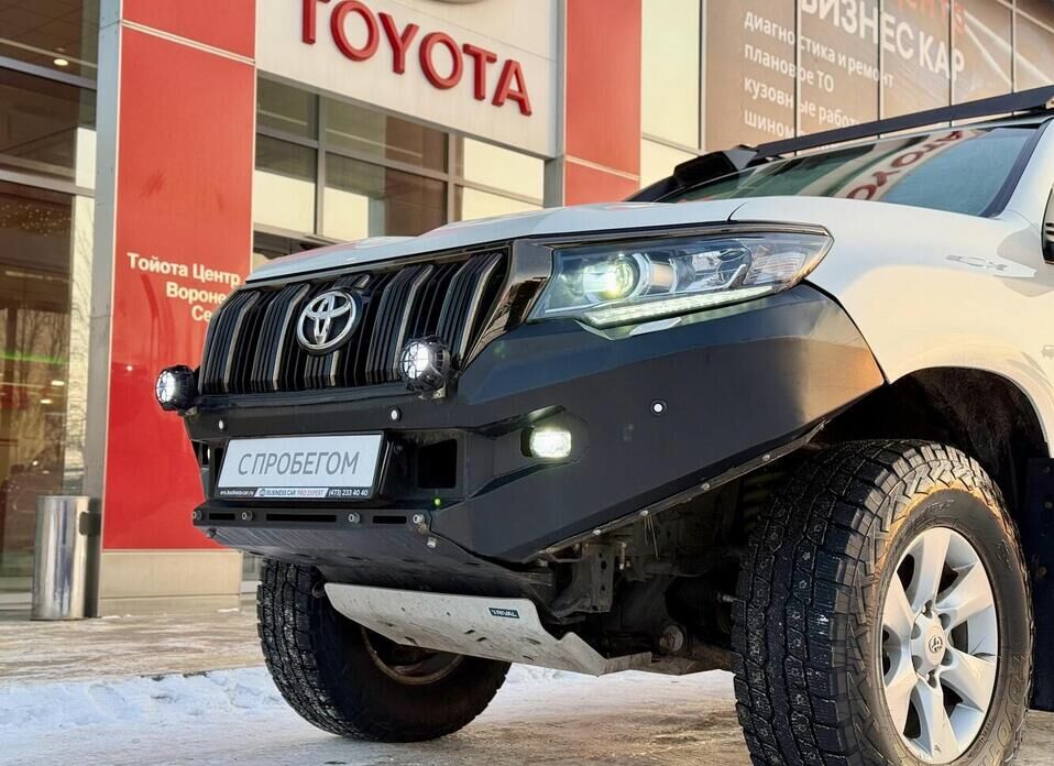 Toyota Land Cruiser Prado, 150 Series Рестайлинг 3 2.8d AT (200 л.с.) 4WD