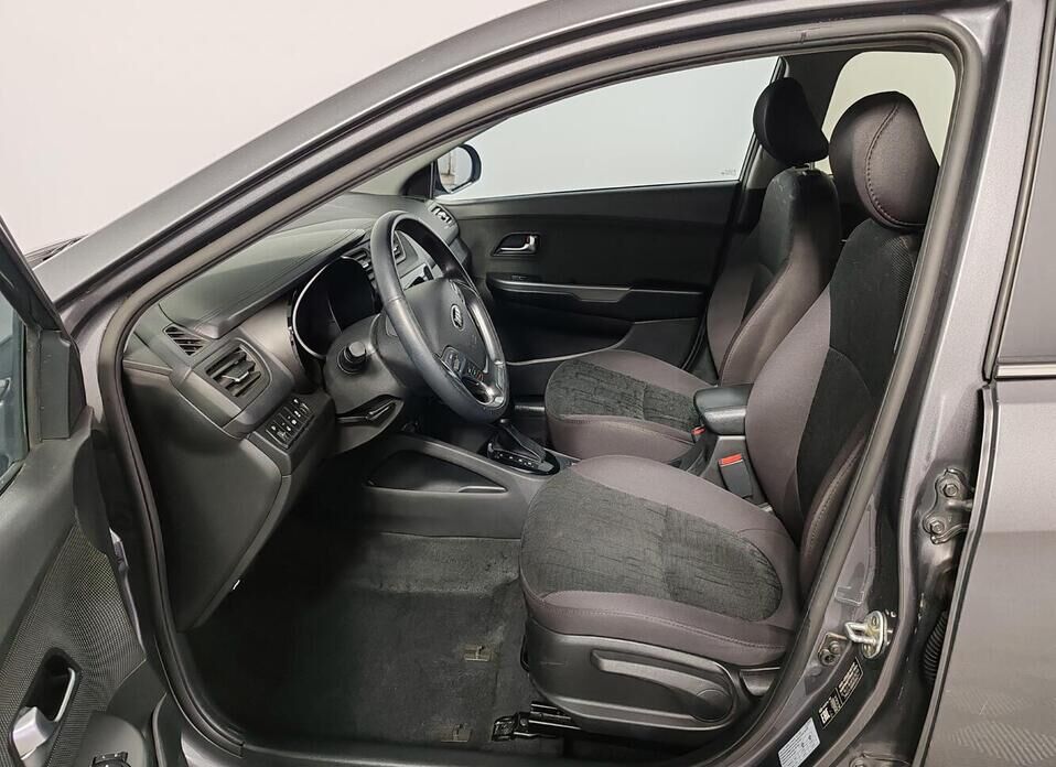 Kia Rio, III Рестайлинг 1.6 AT (123 л.с.)