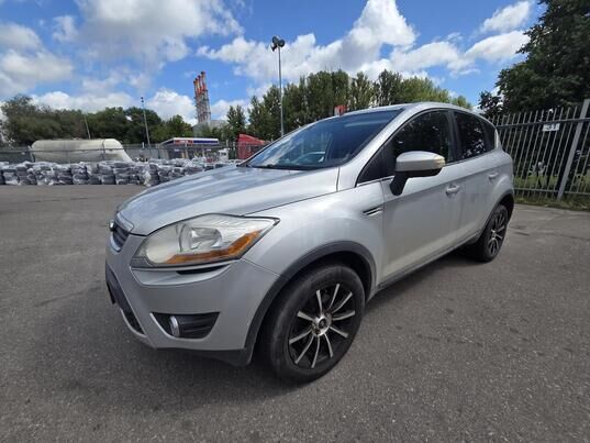 Ford Kuga, 2010&nbsp;г., 241&nbsp;935&nbsp;км