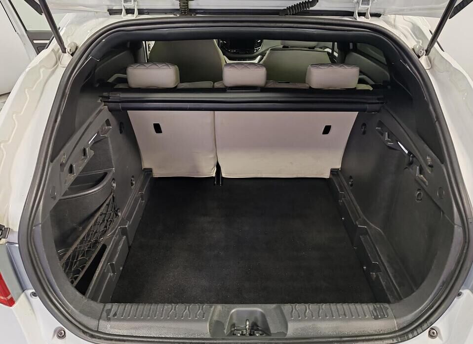 LADA (ВАЗ) Vesta SW Cross 1.8 MT (122 л.с.)