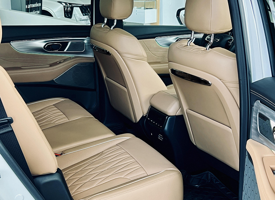 GAC GS8, II Dragon 2.0 AT (231 л.с.) 4WD