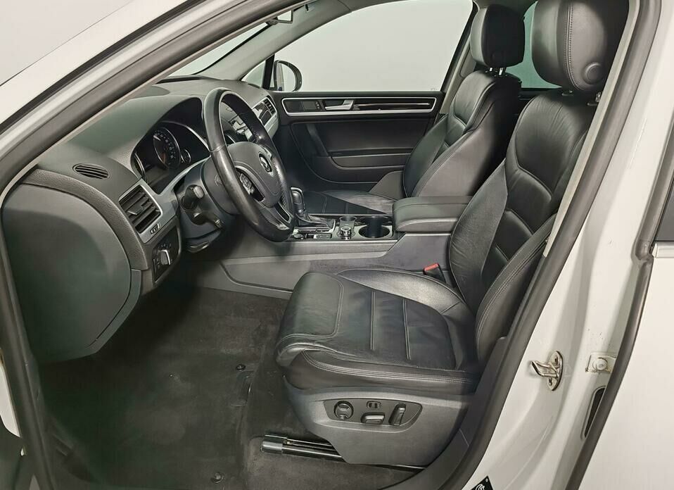 Volkswagen Touareg 3.6 AT (249 л.с.) 4WD