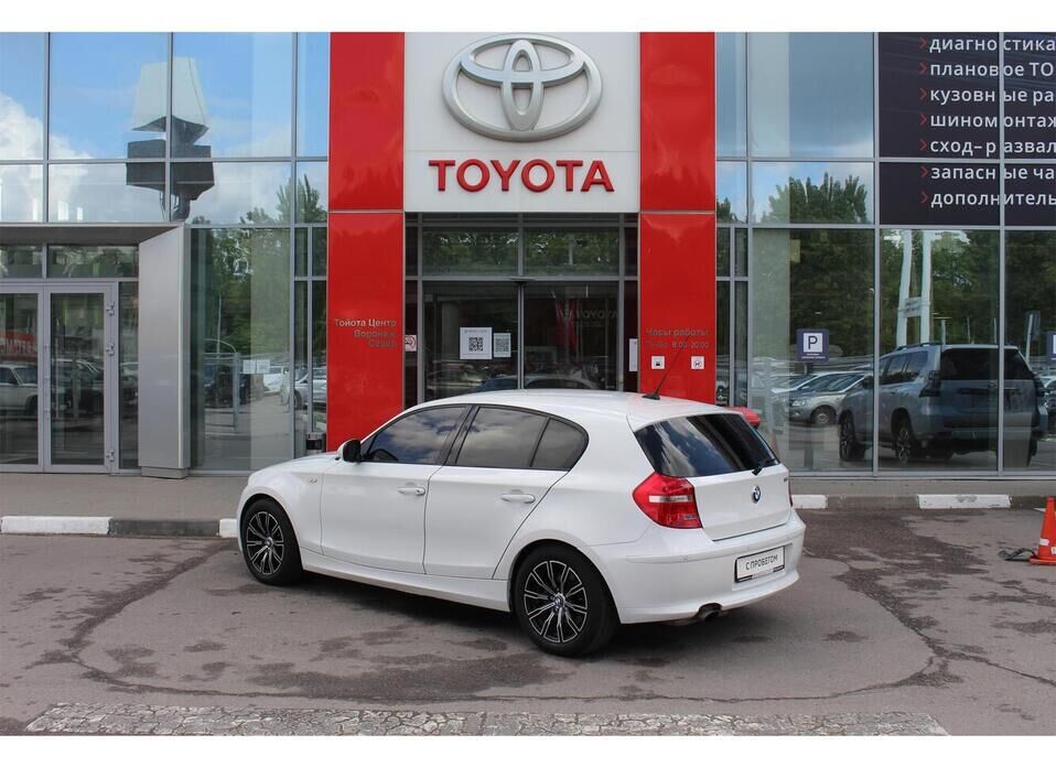 BMW 1 серии, I (E81/E82/E87/E88) Рестайлинг 118i 2.0 AT (136 л.с.)