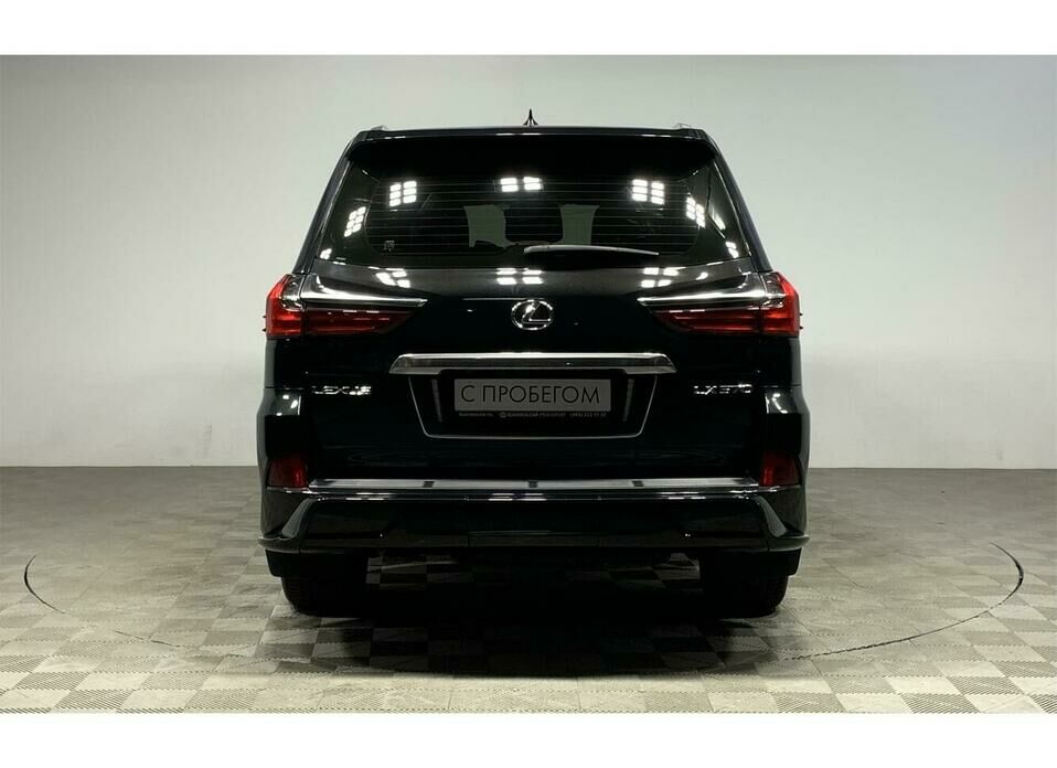 Lexus LX 570 5.7 AT (367 л.с.) 4WD