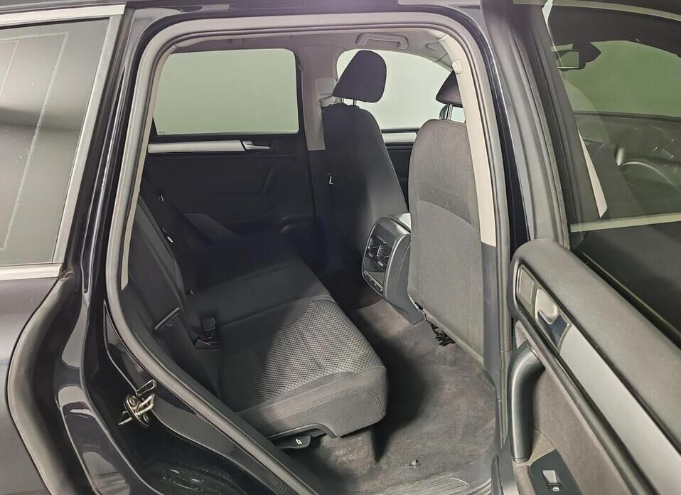 Volkswagen Touareg, II 3.0d AT (204 л.с.) 4WD