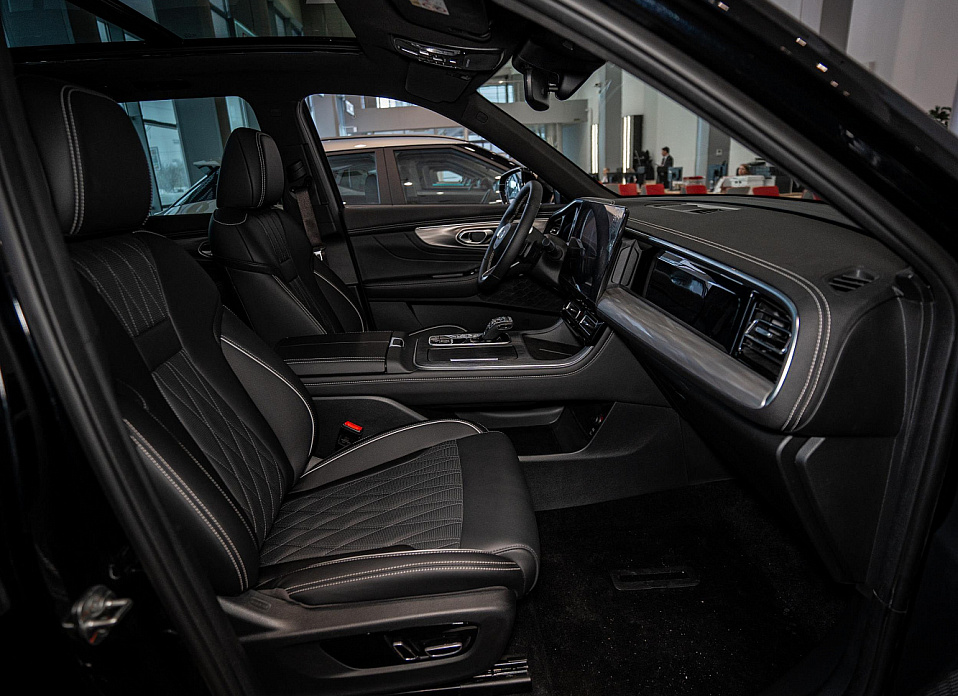 GAC GS8, II 2.0 AT (231 л.с.) 4WD