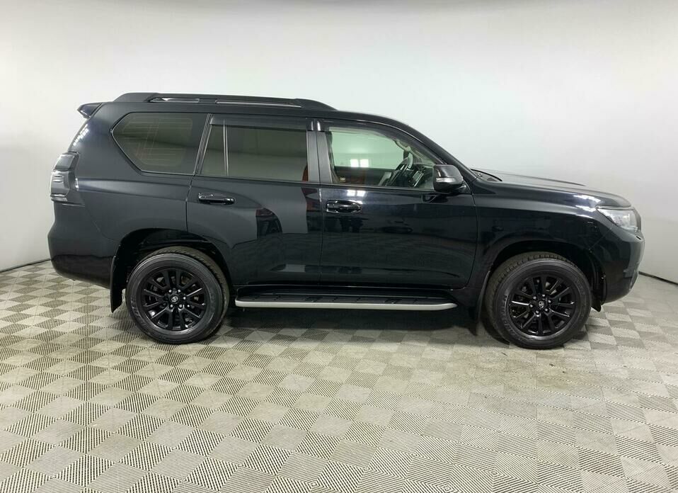 Toyota Land Cruiser Prado 2.8d AT (200 л.с.) 4WD