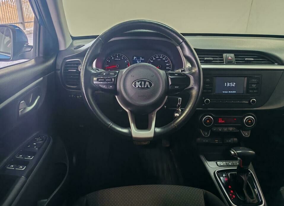 Kia Rio 1.6 AT (123 л.с.)