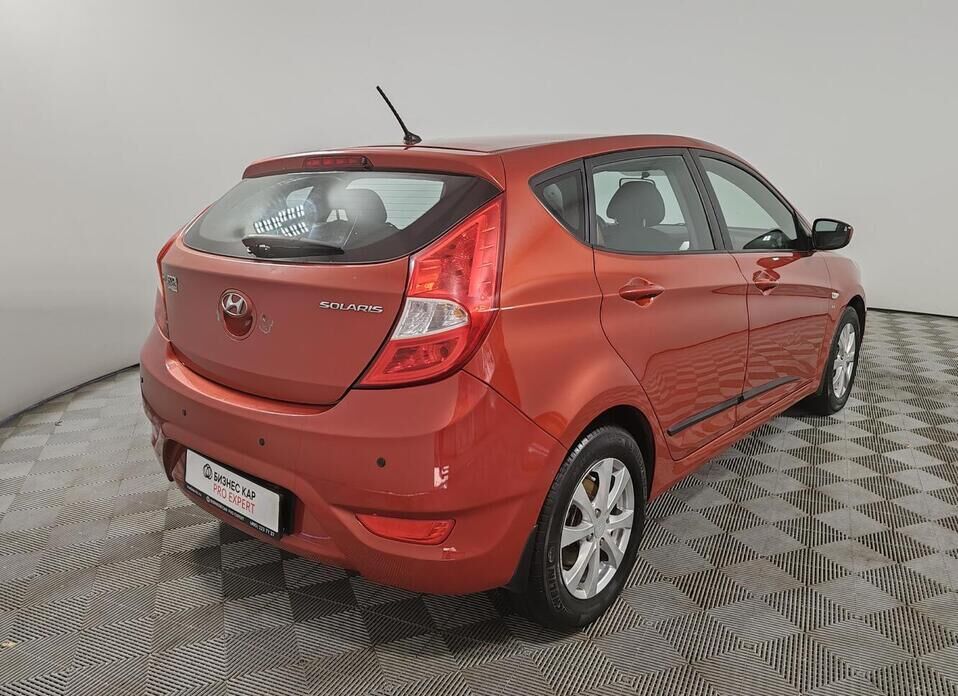 Hyundai Solaris 1.6 AT (123 л.с.)