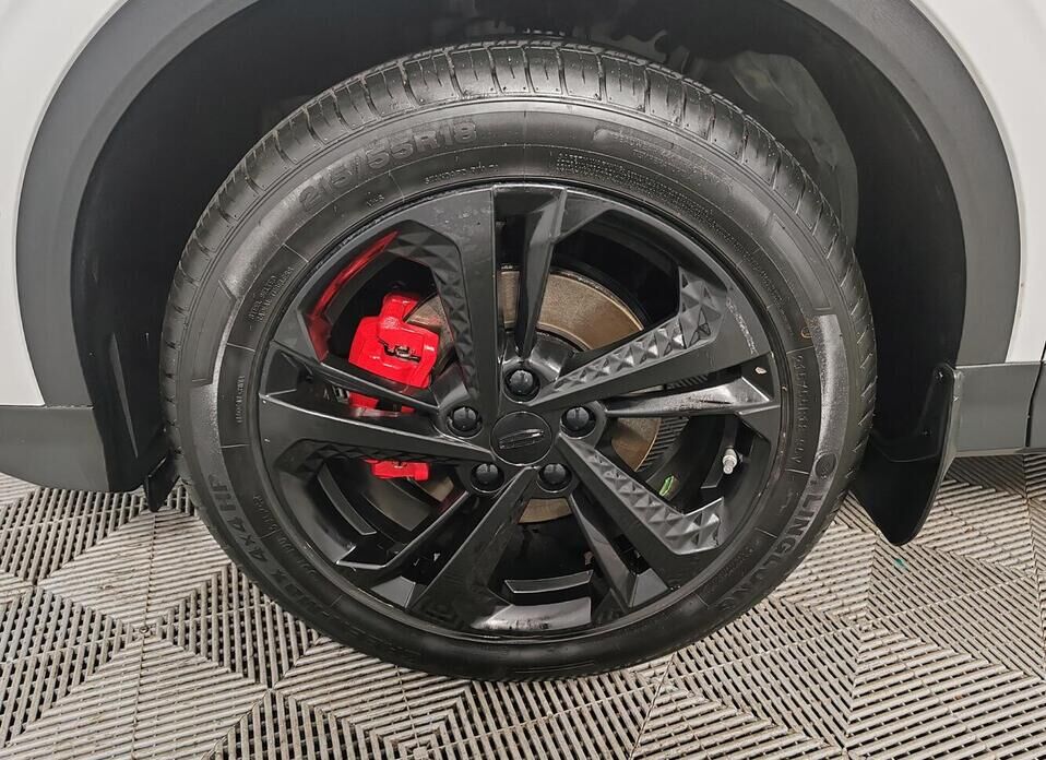 Geely Coolray, I Рестайлинг 1.5 AMT (147 л.с.)