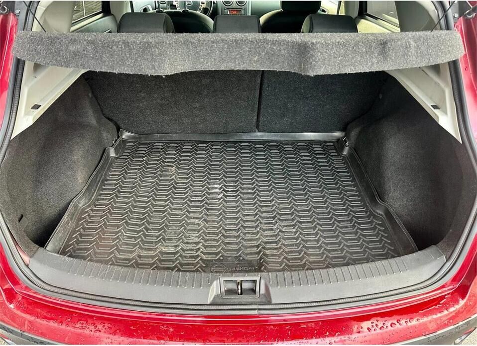 Nissan Qashqai, I Рестайлинг 1.6 MT (114 л.с.)