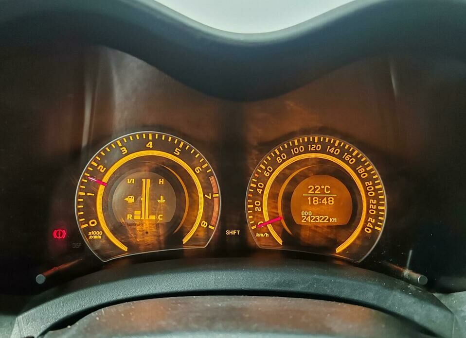Toyota Auris 1.6 MT (124 л.с.)