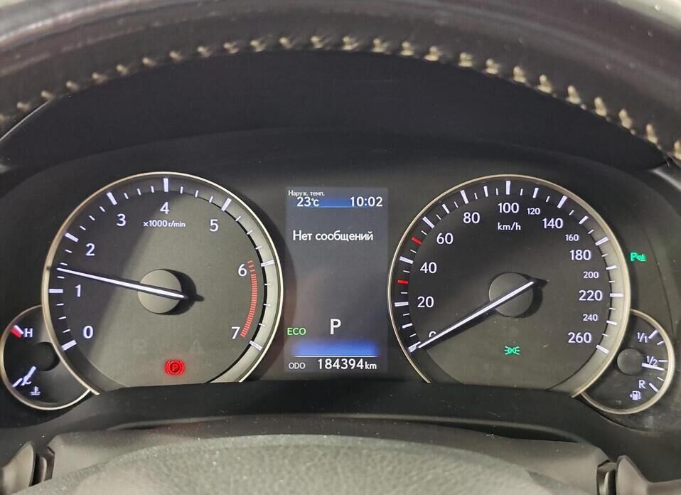 Lexus RX, IV 200t 2.0 AT (238 л.с.) 4WD