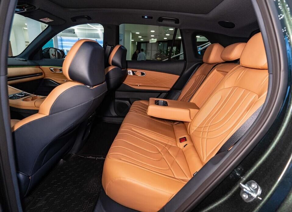 Geely EX5 EM-i 1.5hyb AT (218 л.с.)