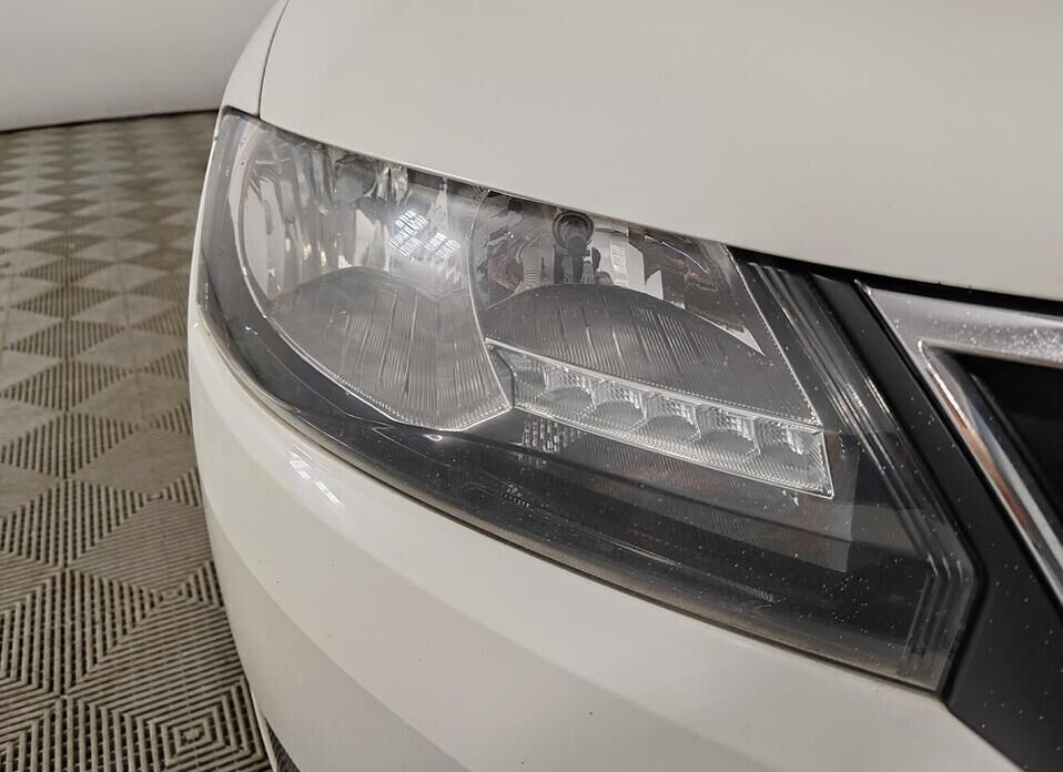 Skoda Rapid, I Рестайлинг 1.6 AT (110 л.с.)