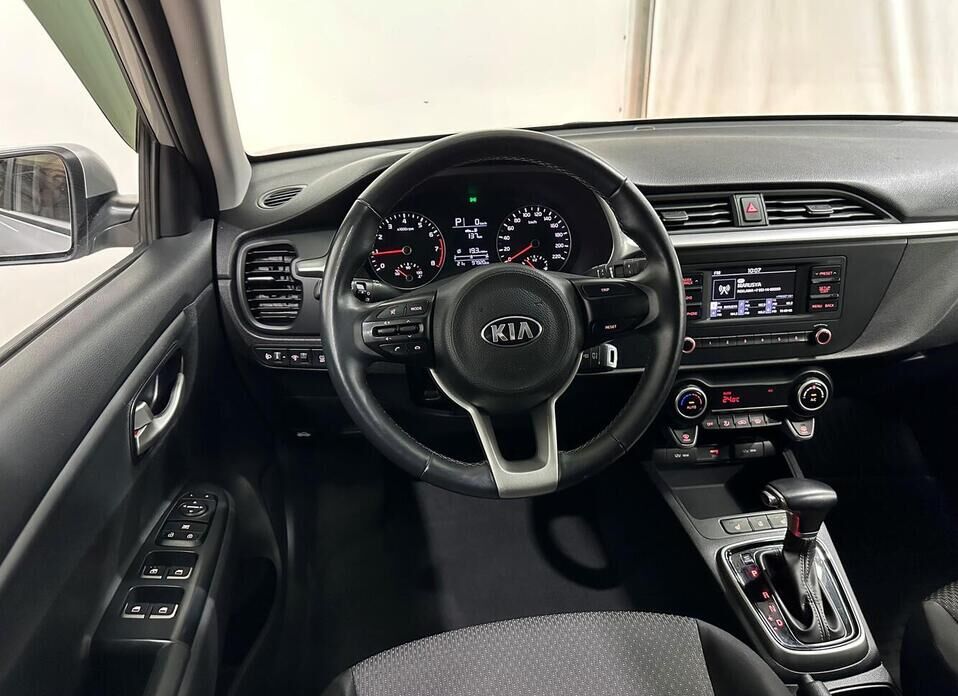 Kia Rio, IV Рестайлинг X 1.6 AT (123 л.с.)