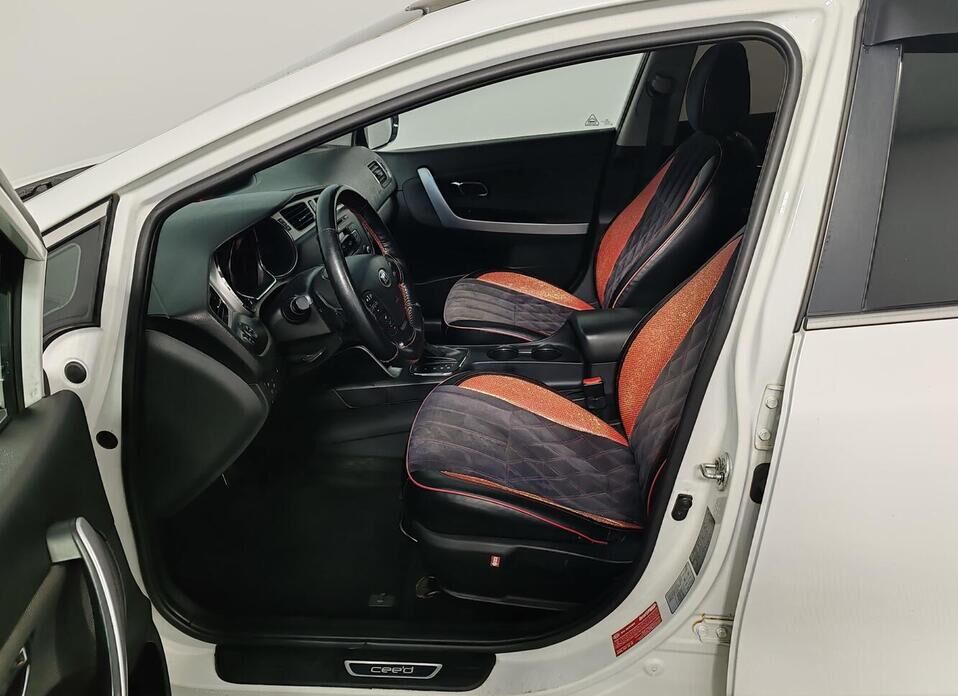 Kia Ceed, II 1.6 AT (129 л.с.)
