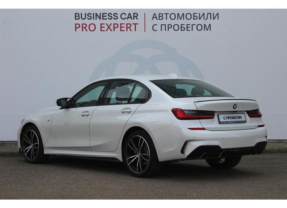 BMW 3 серии, VII (G2x) 320i xDrive 2.0 AT (184 л.с.) 4WD