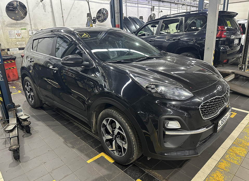 Kia Sportage, IV Рестайлинг 2.0 AT (150 л.с.)