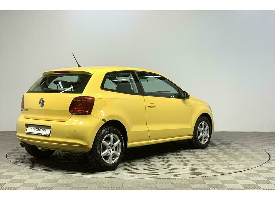 Volkswagen Polo 1.2 AMT (105 л.с.)