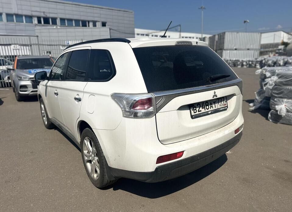 Mitsubishi Outlander, III 2.4 CVT (167 л.с.) 4WD
